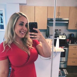 Meet your Posher, Jenna